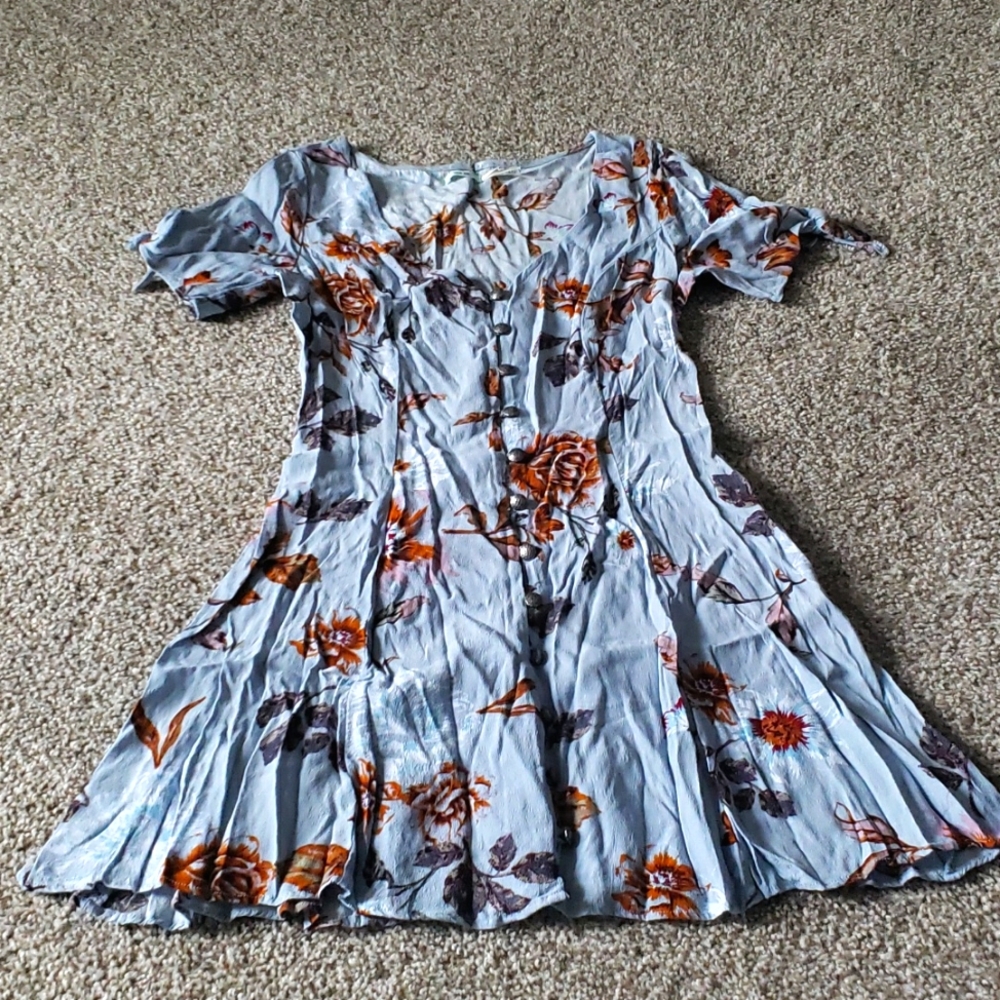 Super cute UO summer dress